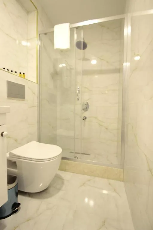 Apartment Guler Palas Hotel
